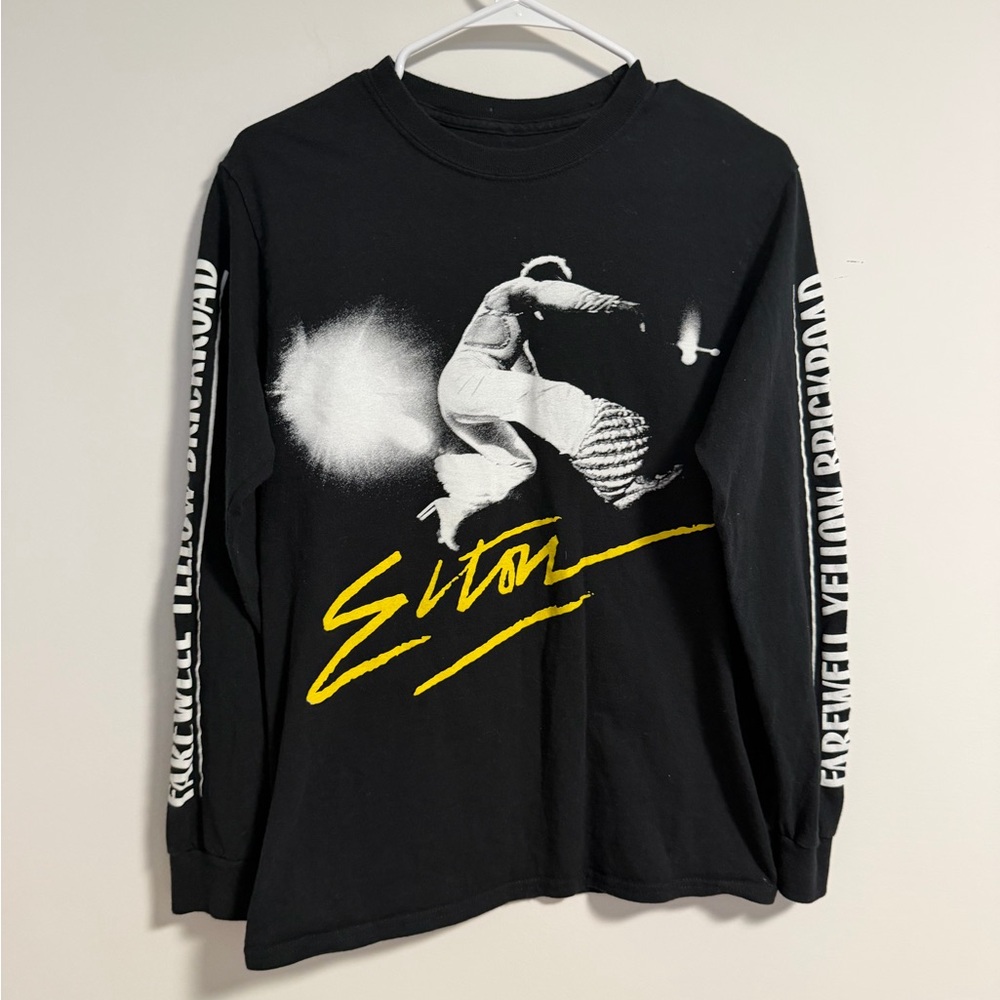 Elton John -Farewell yellow brick road tour Black Long Sleeve Shirt men’s small